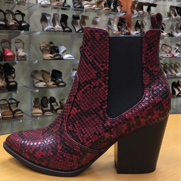 Soda Shoes - 🆕 SEE 1st Photo 🆕 Red Snake Print Ankle Bootie